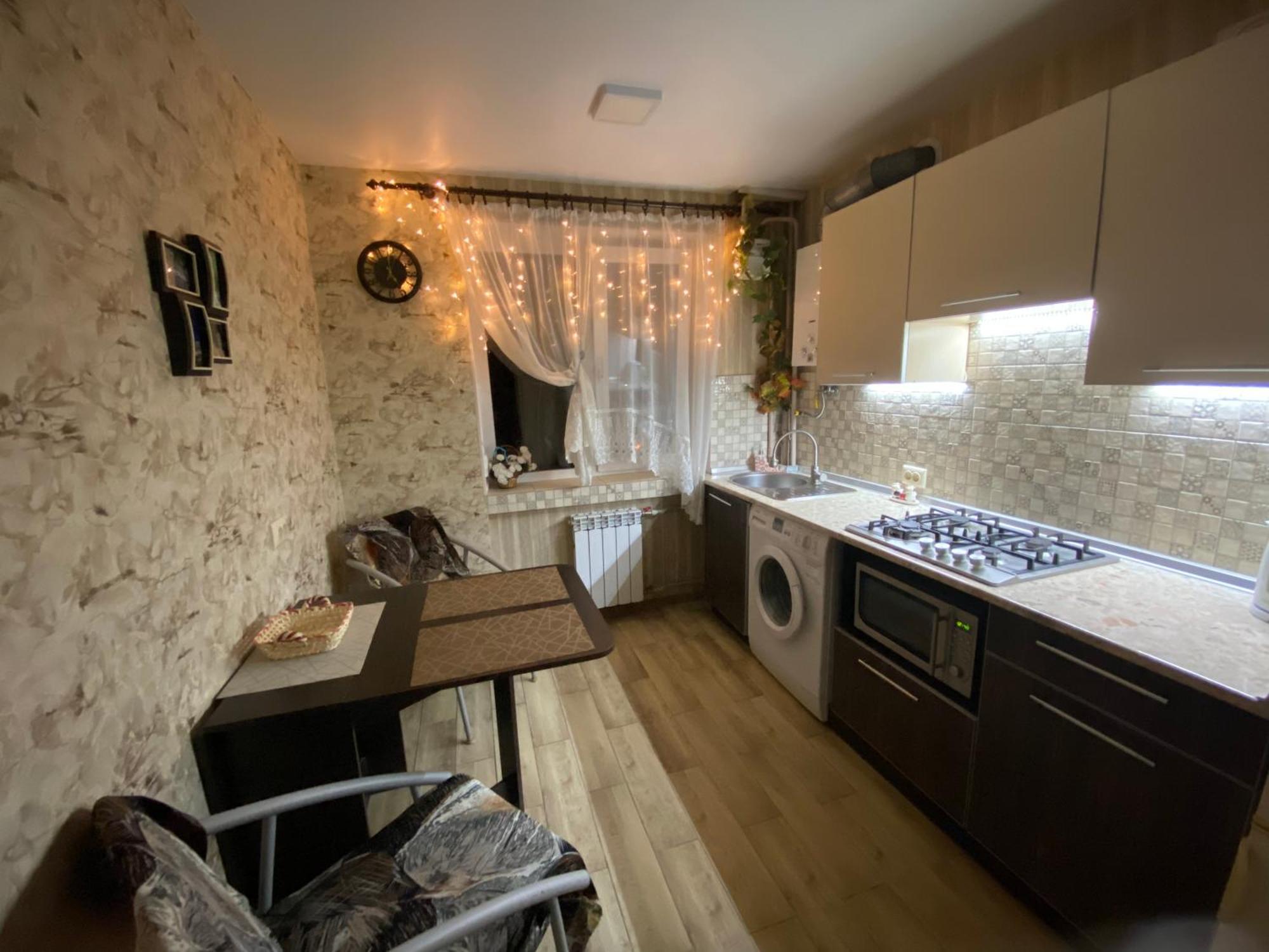 חארקיב Apartment 30 M2 On Sergei Esenin 11 מראה חיצוני תמונה